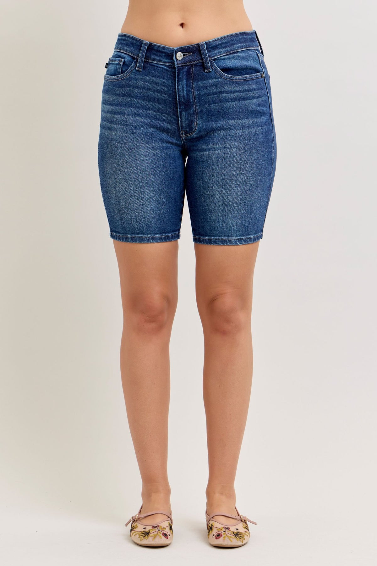 Judy Blue Mid Rise Dark Wash Bermuda Shorts