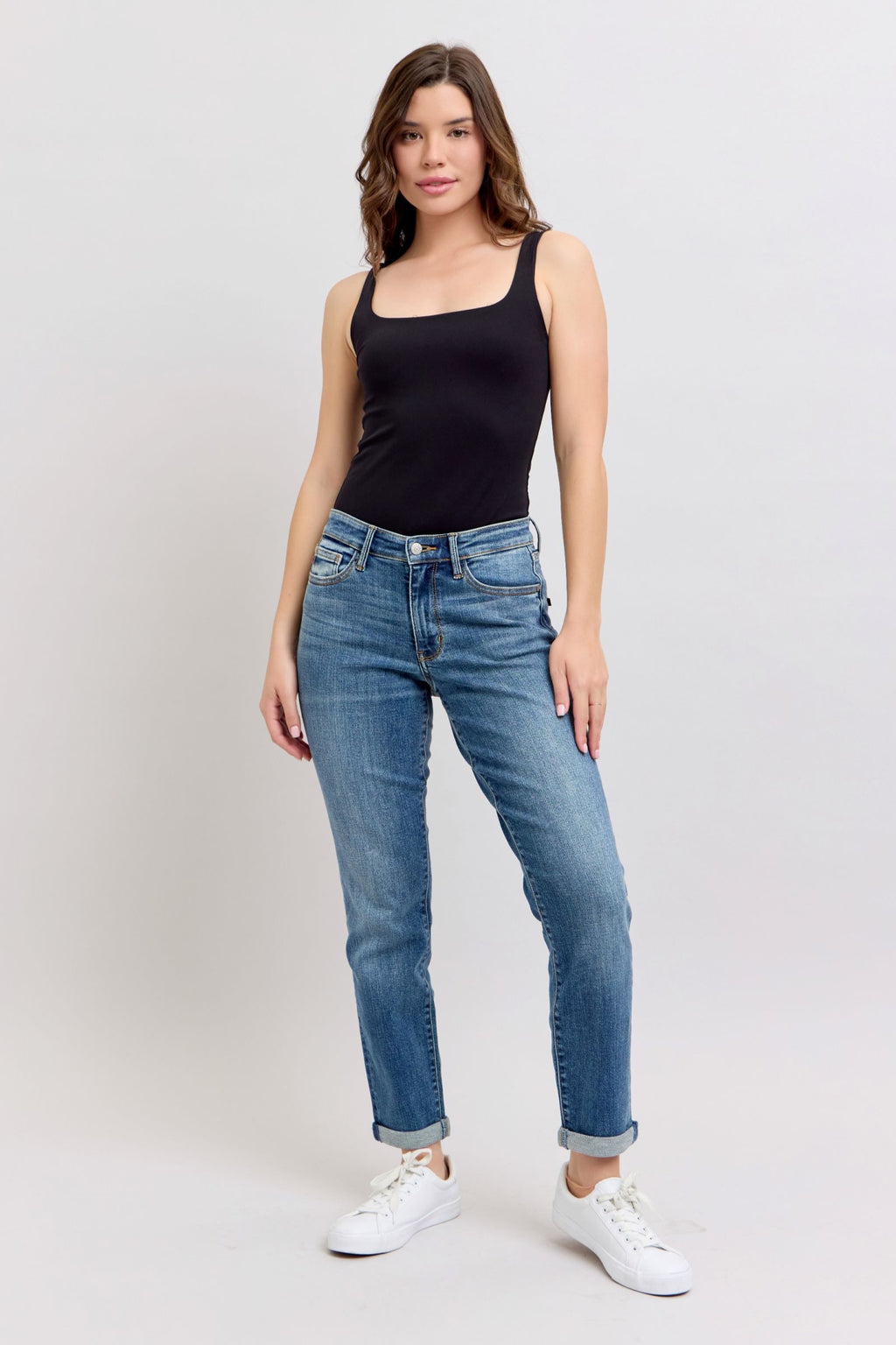 Judy Blue Classic Mid Rise Vintage Wash Boyrfriend Jeans