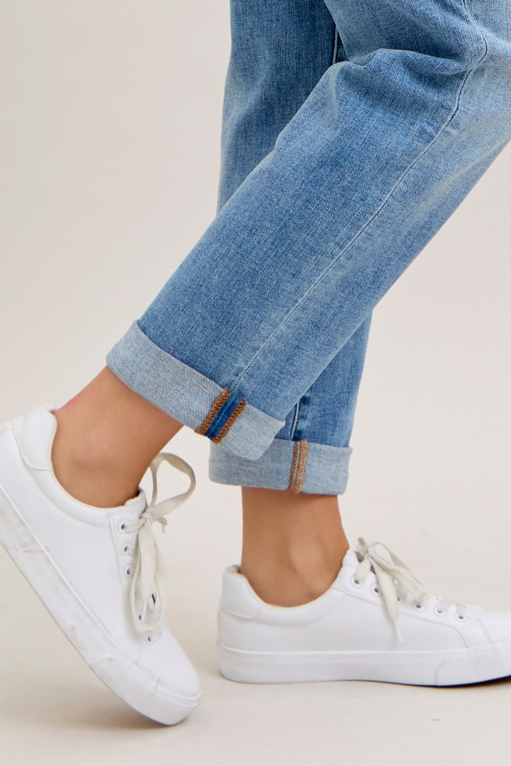 Judy Blue Classic Mid Rise Light Wash Cuffed Boyfriend