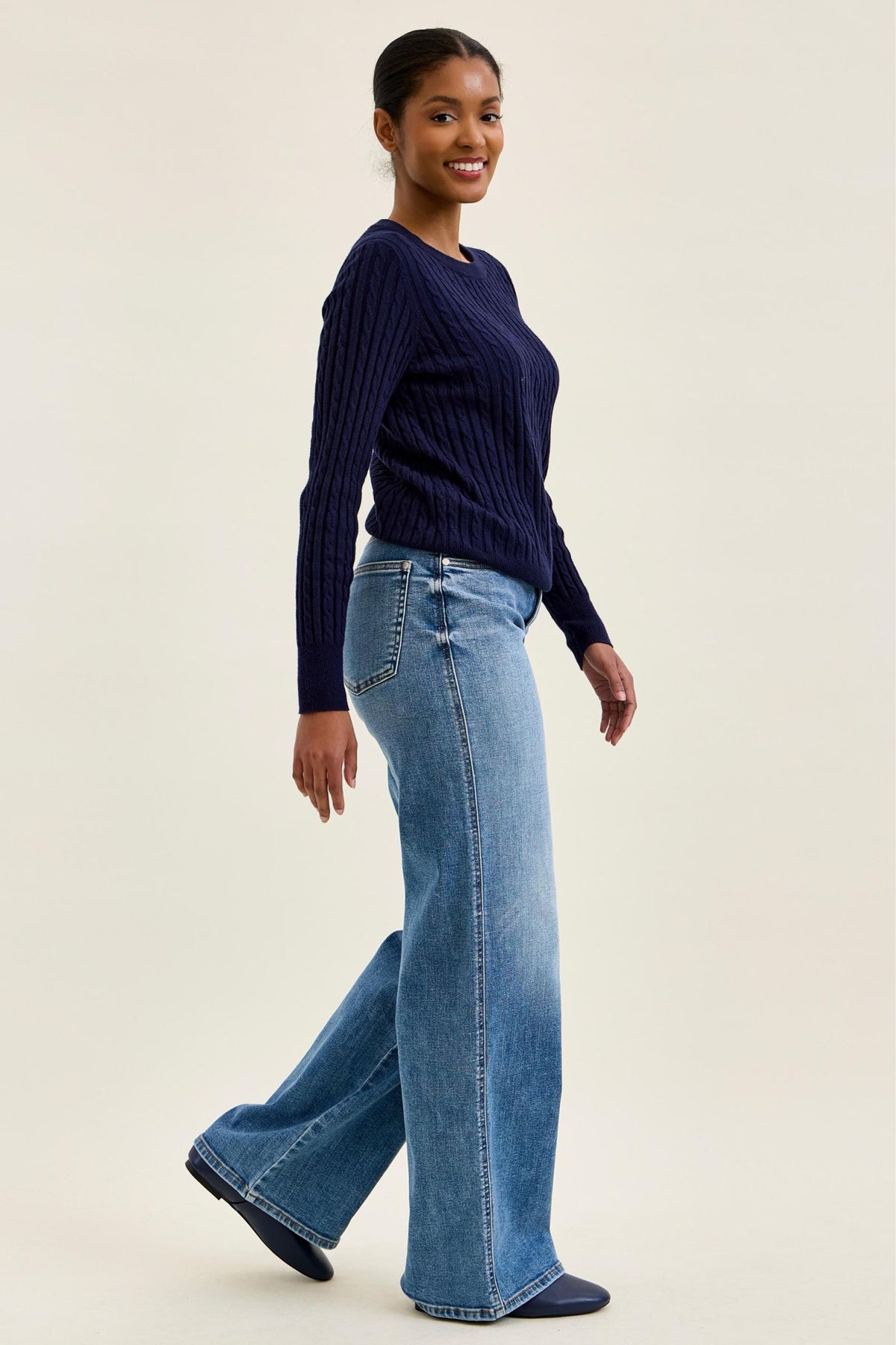 Judy Blue High Waist Angelina Column Straight Classic Soft Indigo Wash - Inseam 32"
