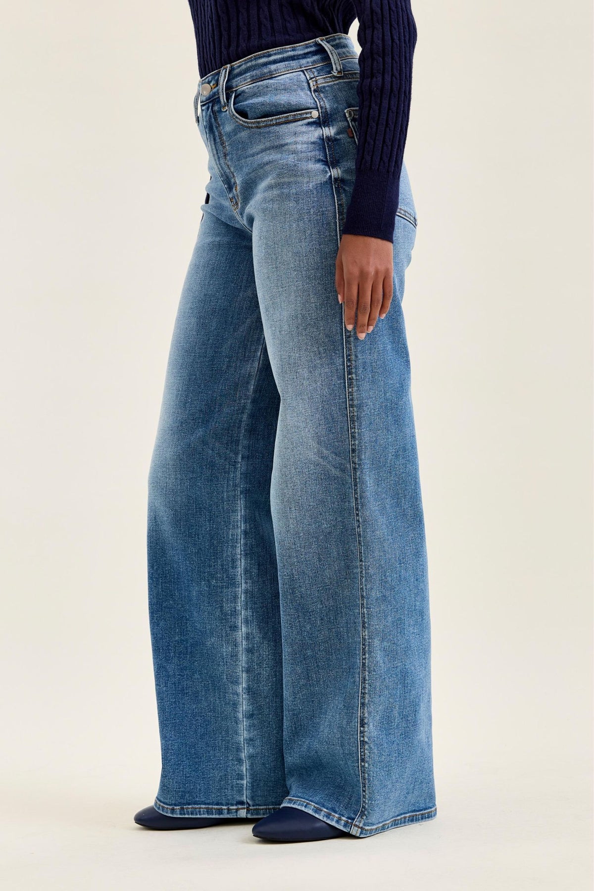 Judy Blue High Waist Angelina Column Straight Classic Soft Indigo Wash - Inseam 32"