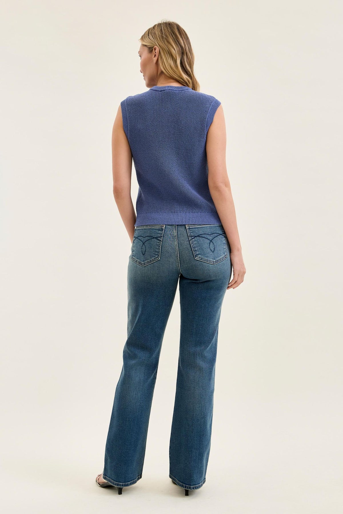 Judy Blue Mid Rise Alex Bootcut Jeans for Women – Vintage Wash Stretch Denim, Classic Fit, 32" Inseam