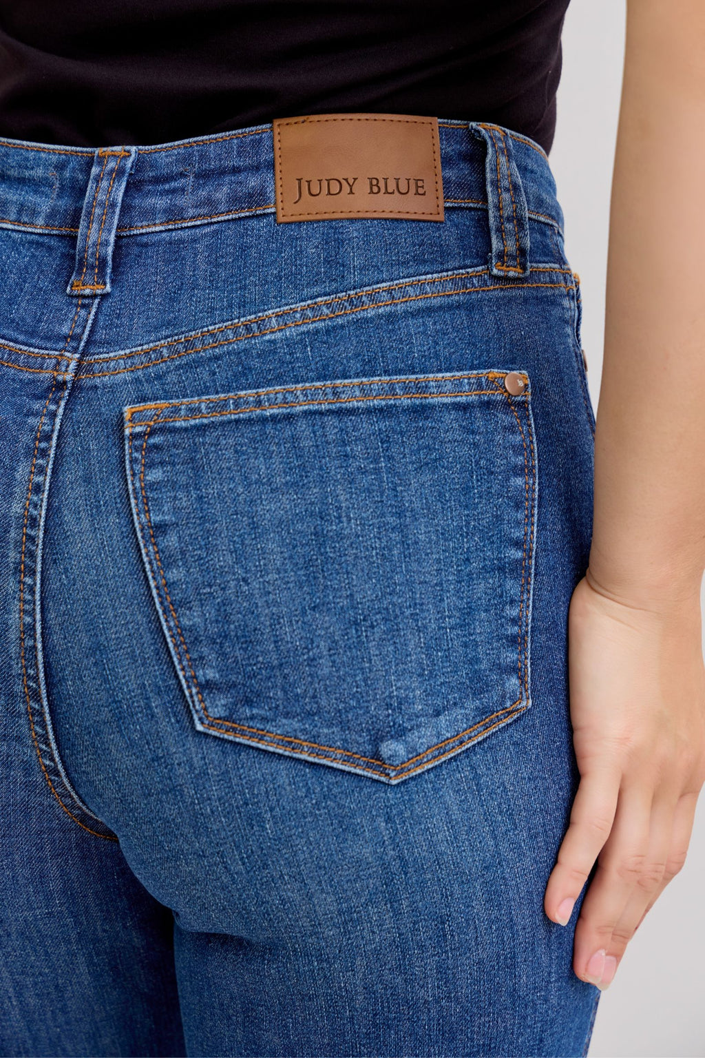 Judy Blue High Waist Dark Wash Straight Jeans with Tummy Control – Inseam 32"