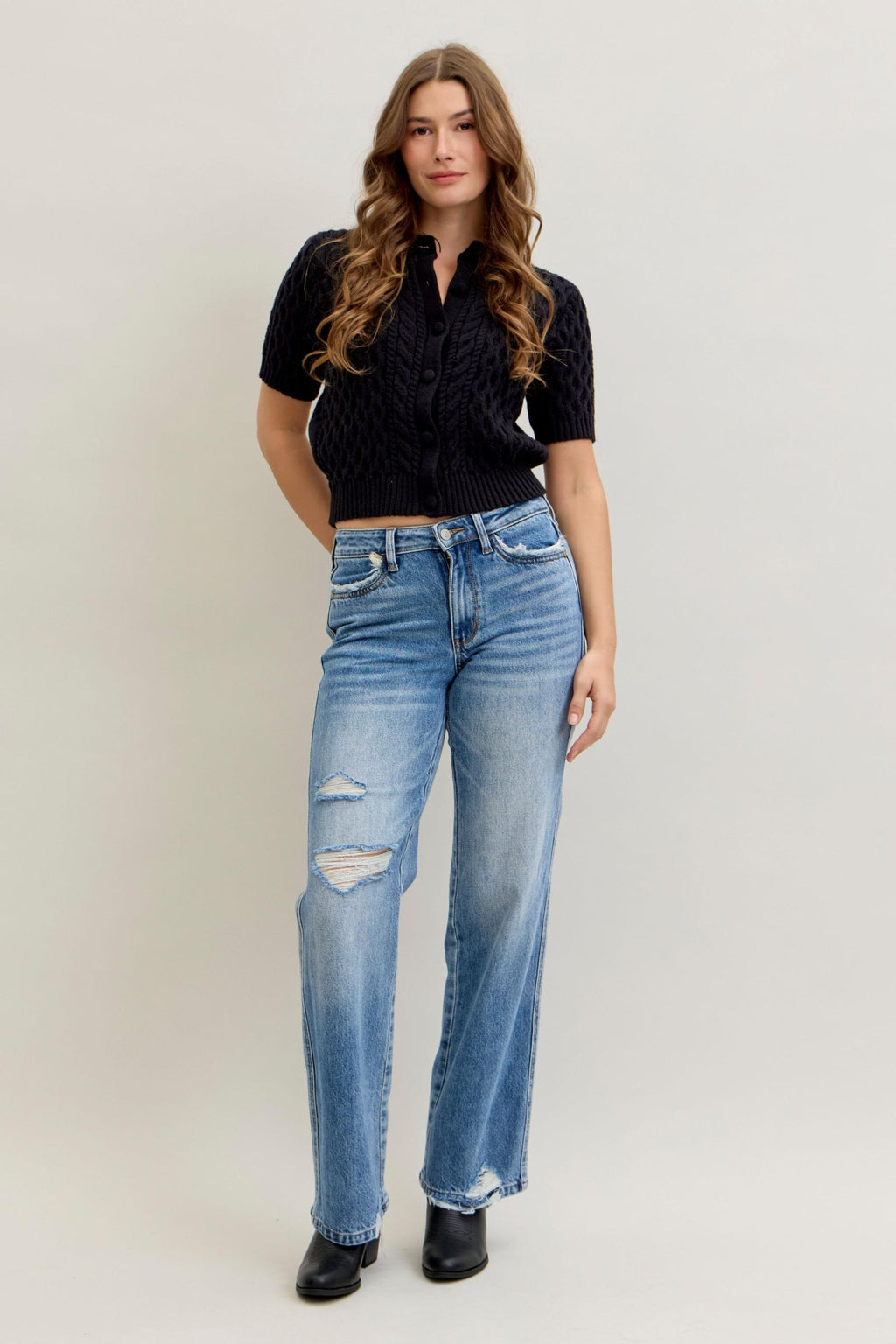Judy Blue Mid Rise 90's Straight Rigid Magic Destroy, Inseam 32"