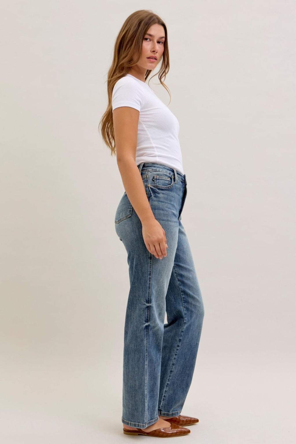 Judy Blue Women's Vintage Wash High Waist Tummy Control Straight Leg Jeans, Inseam 32"