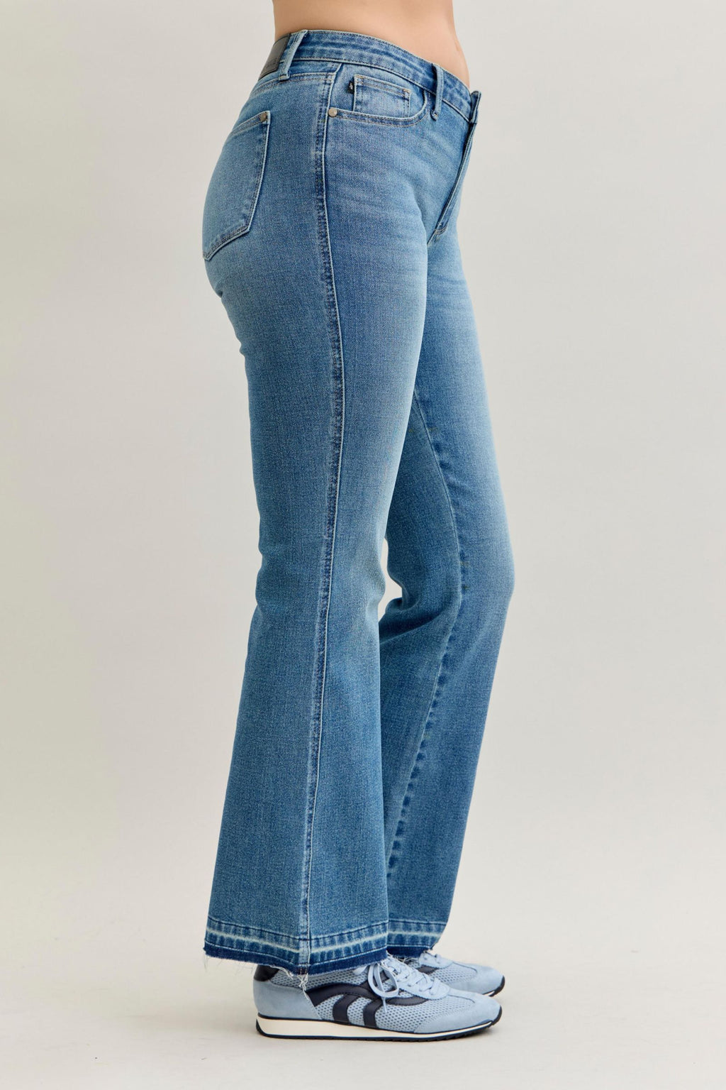 Judy Blue Mid Rise Slim Bootcut Tummy Control Jeans with Release Hem Stretch Denim, Inseam 32"