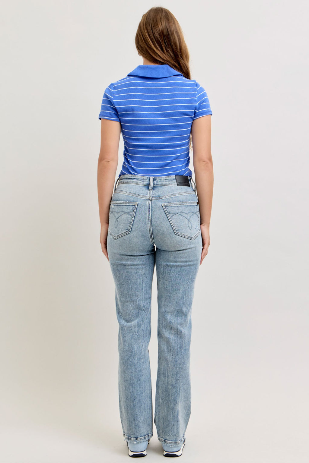 Judy Blue High Waist Light Wash Rigid Magic Slim Straight Jeans, Inseam 32"