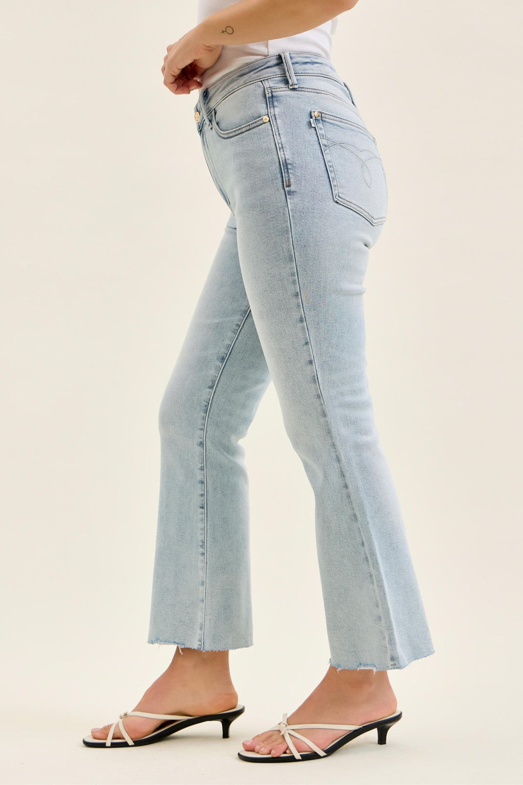 Judy Blue Mid Rise Light Wash Kick Flare, Inseam 27"