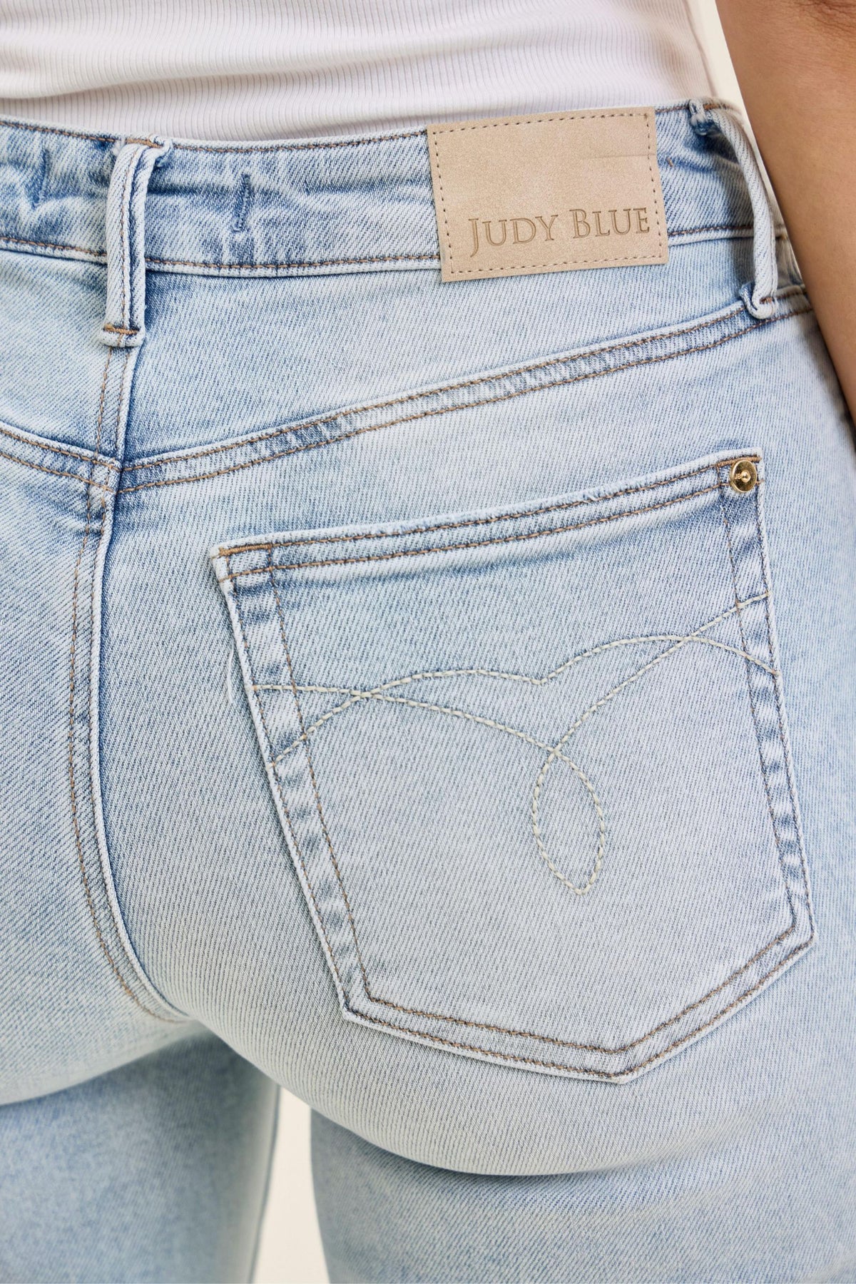 Judy Blue Mid Rise Light Wash Kick Flare, Inseam 27"