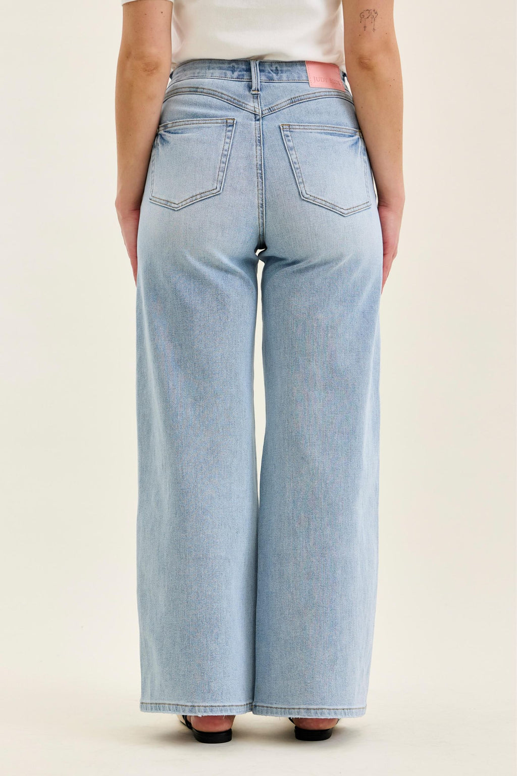 Judy Blue High Waist Tummy Control Light Wash Retro Wide - Petite 30"