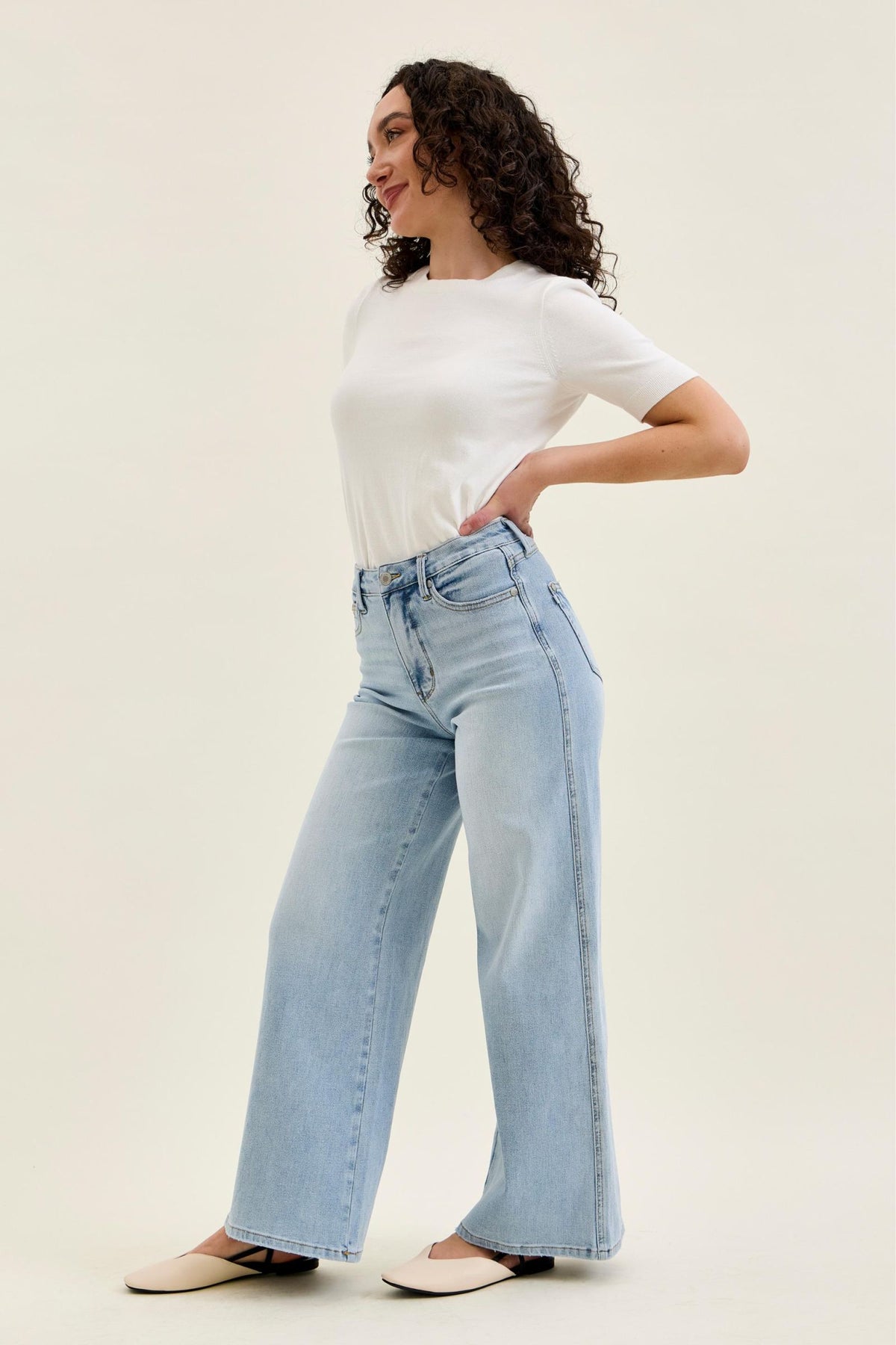 Judy Blue High Waist Tummy Control Light Wash Retro Wide - Petite 30"