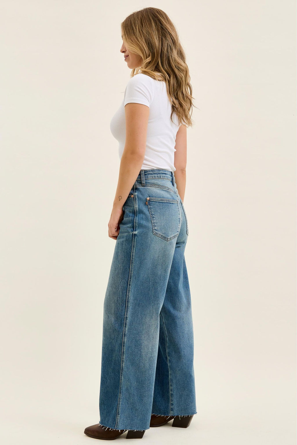 Judy Blue High Waist Vintage Indigo Wilhelmina Baggy Jeans – Rigid Magic Denim, Raw Hem, Relaxed Wide Leg Fit
