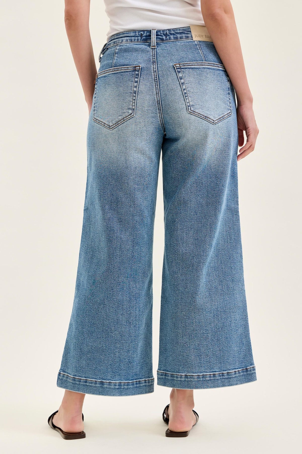 Judy Blue Mid Rise Vintage Indigo Ankle Wide with Back Darts and Bandana Loop, Inseam 28"