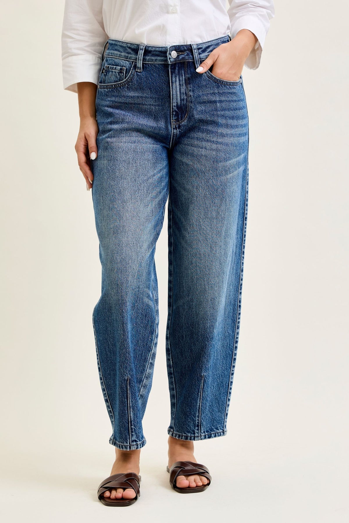 Judy Blue High Waist Rigid Magic Barrel Leg Jeans with Front Dart Detailing, Inseam 28"