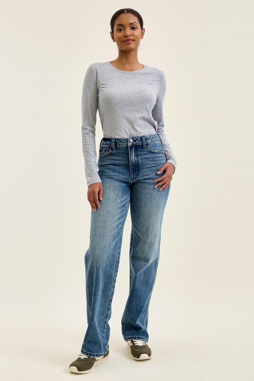 Judy Blue High Waist Rigid Magic Straight Leg Jeans – Everyday Indigo, Inseam 30"