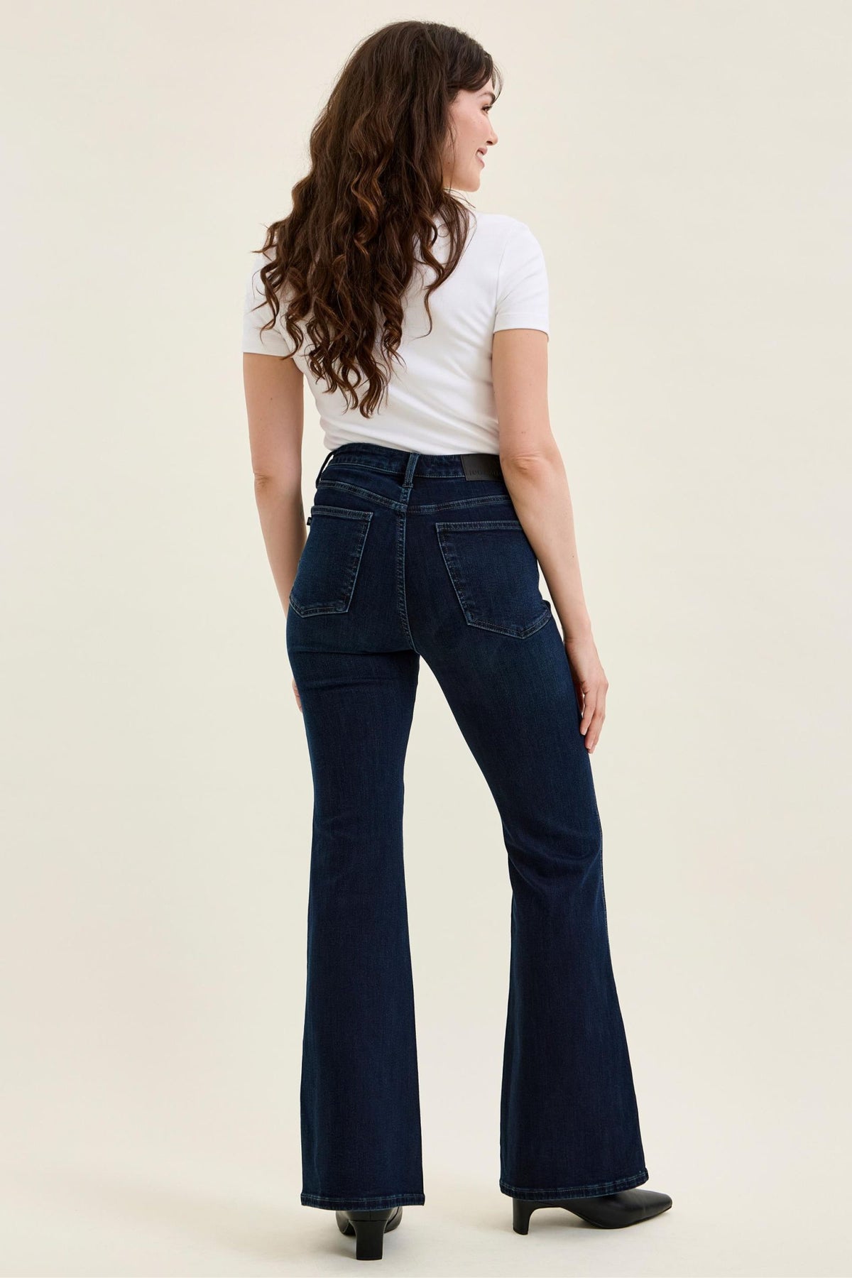 Judy Blue High Waist Tummy Control Charlotte Flare Jeans – Deep Indigo