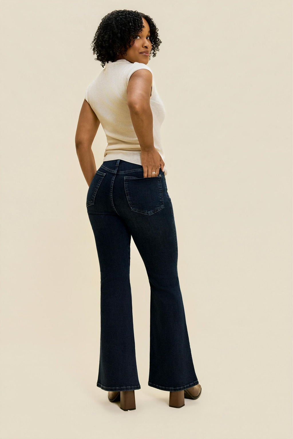 Judy Blue Petite High Waist Tummy Control Charlotte Flare Jeans – Deep Indigo