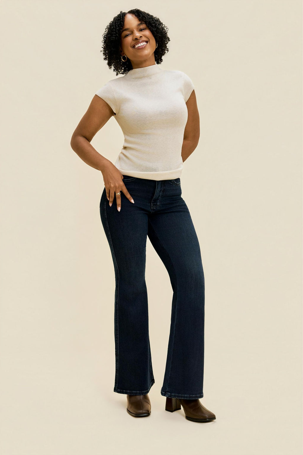 Judy Blue Petite High Waist Tummy Control Charlotte Flare Jeans – Deep Indigo