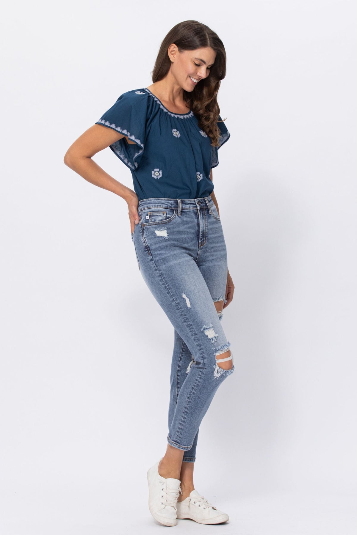 Judy Blue High Rise Destroyed Slim Fit