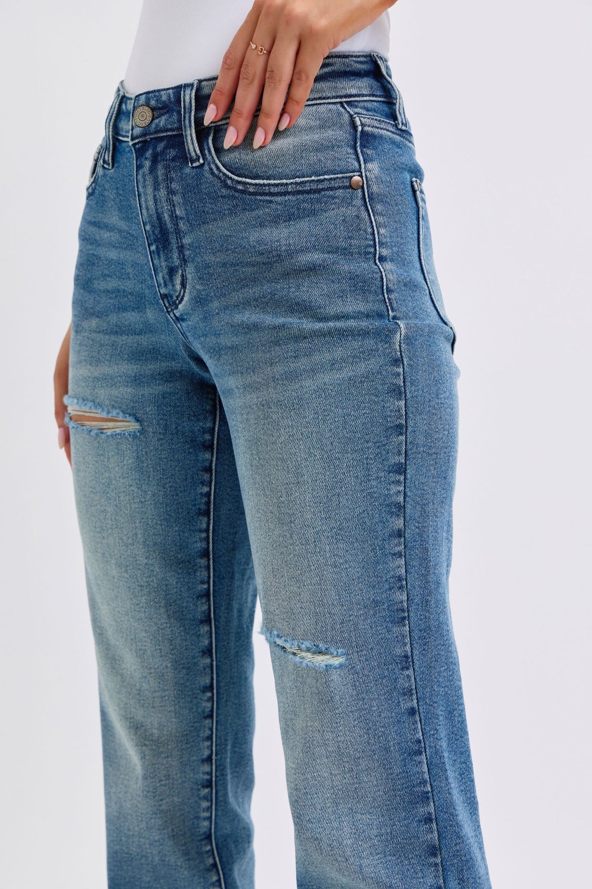 Judy Blue Mid Rise Contrast Wash Destroyed Dad Jeans, 32" Inseam