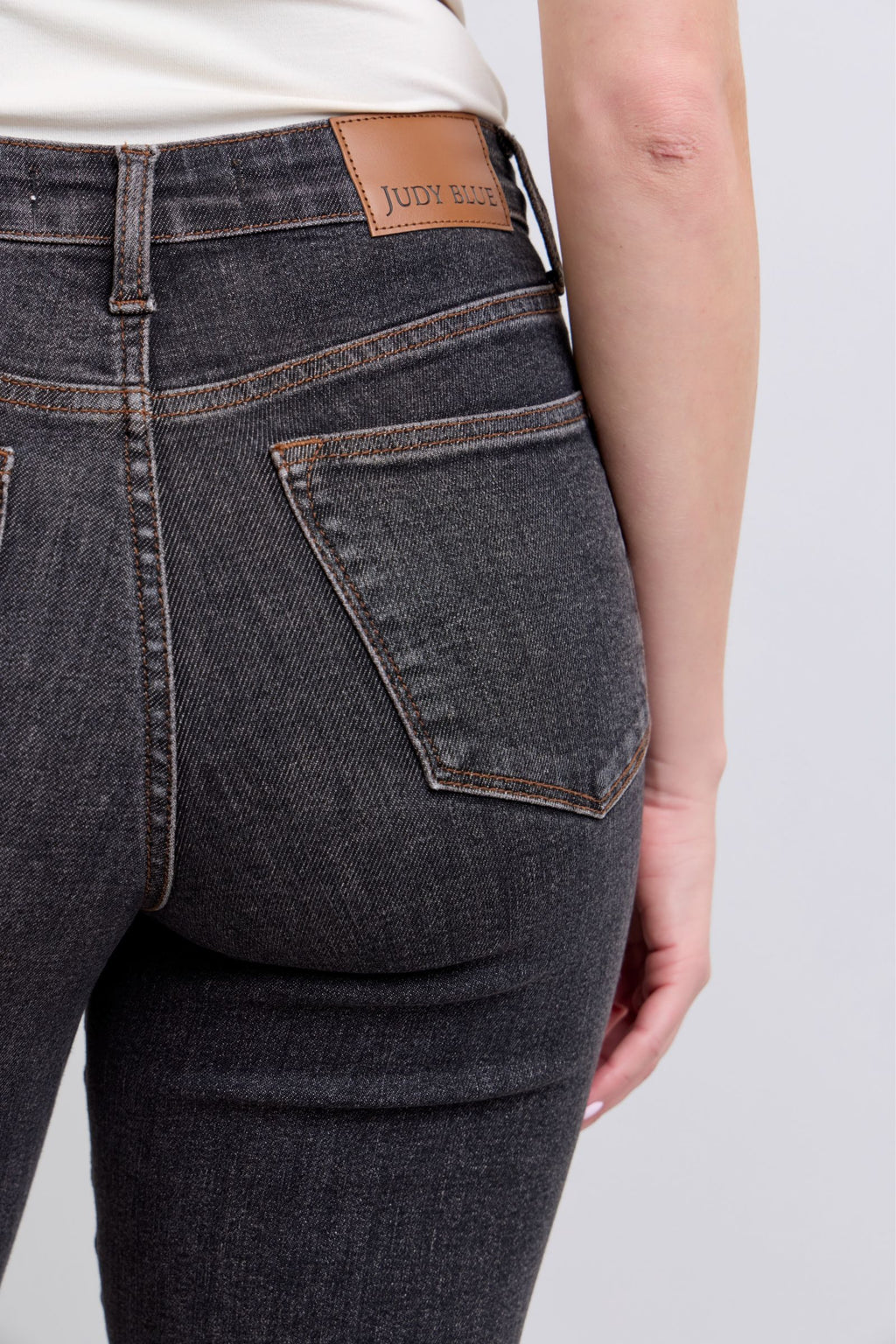 Judy Blue Mid Rise Black Tummy Control Slim Jeans