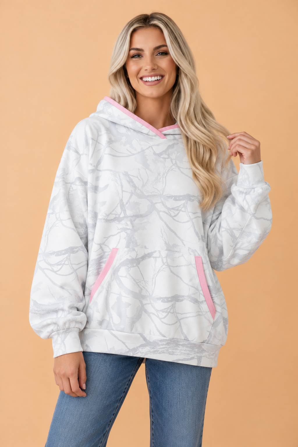 Abstract Camo Colorblock Kangaroo Pocket Hoodie